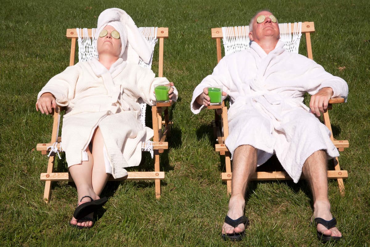 Backyard Makeover: How to Turn Your Yard Into a Staycation Paradise